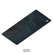 900mats Noir x RGB Waves Deskmat - InputGear DE