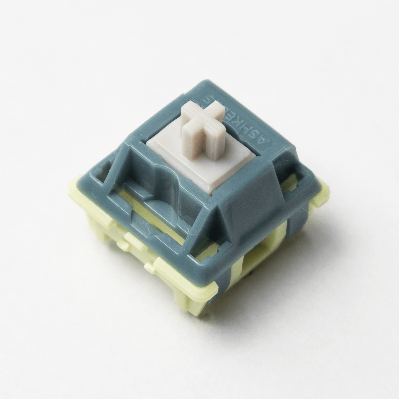 Alexandrite Switch - InputGear DE